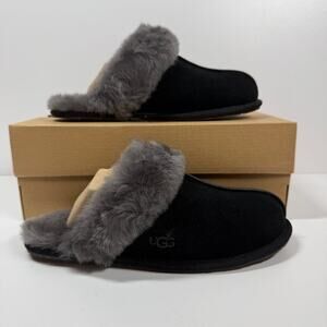 NIB UGG Women's Scuffette II Black & Grey Size 8